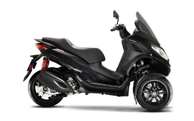 Piaggio MP3 300 Sport